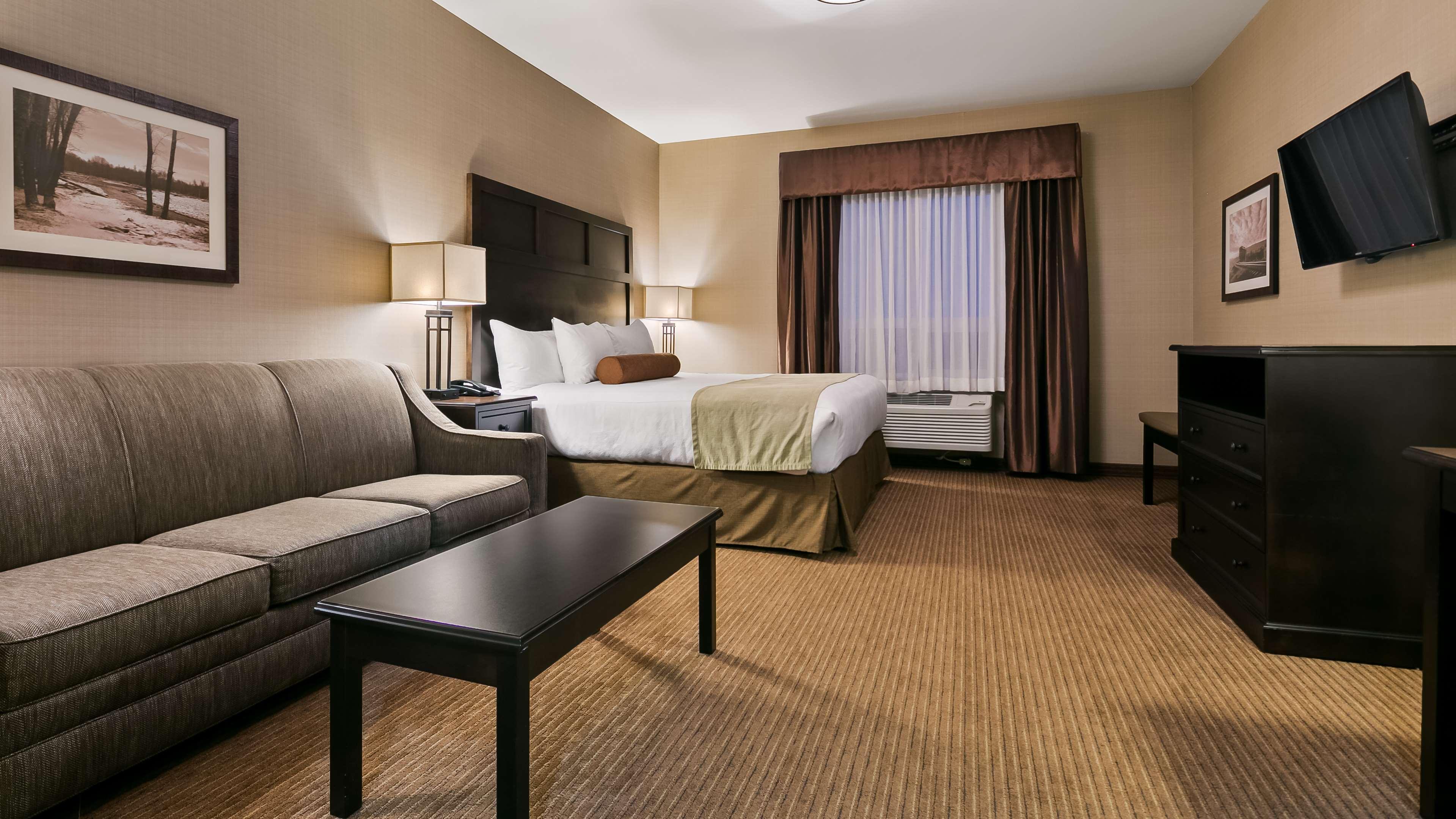 Best Western Plus Okotoks Inn & Suites Exteriér fotografie