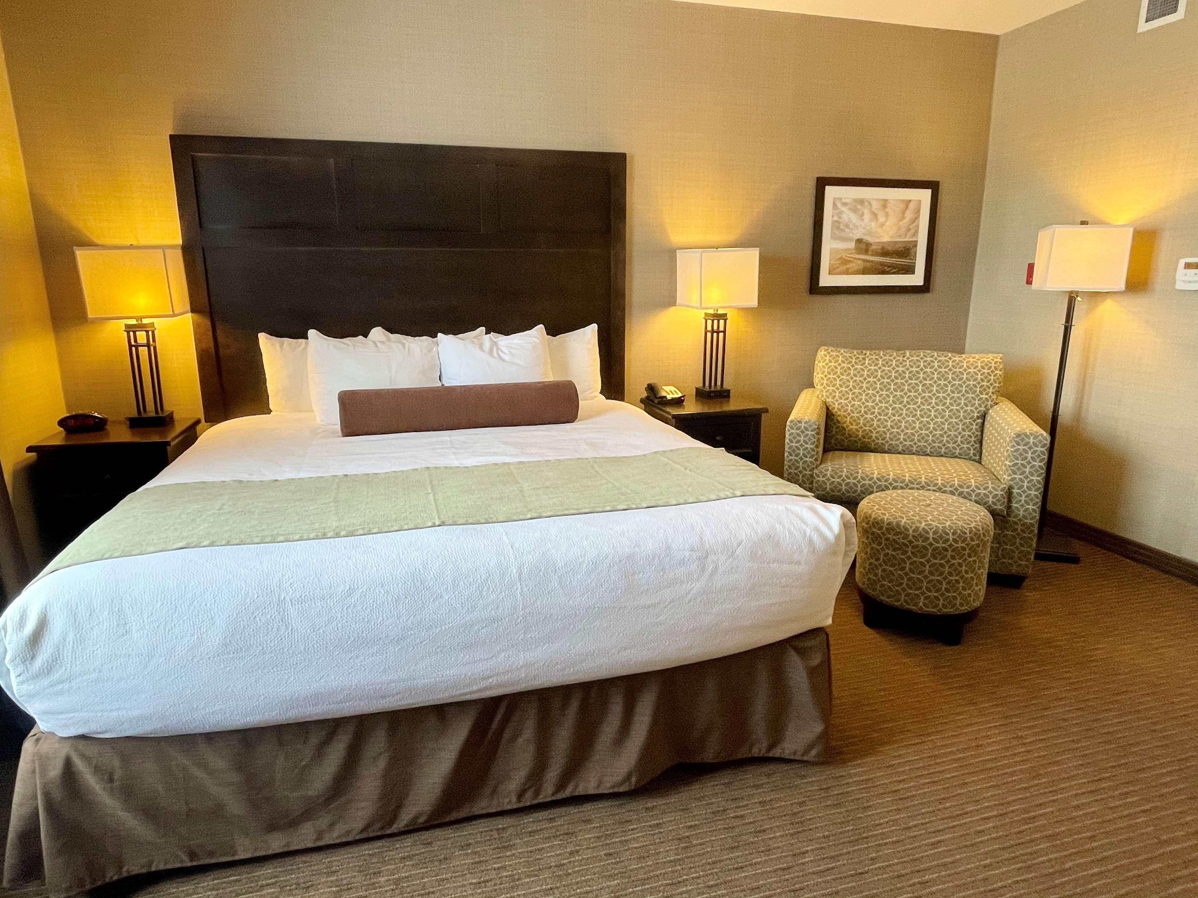 Best Western Plus Okotoks Inn & Suites Exteriér fotografie