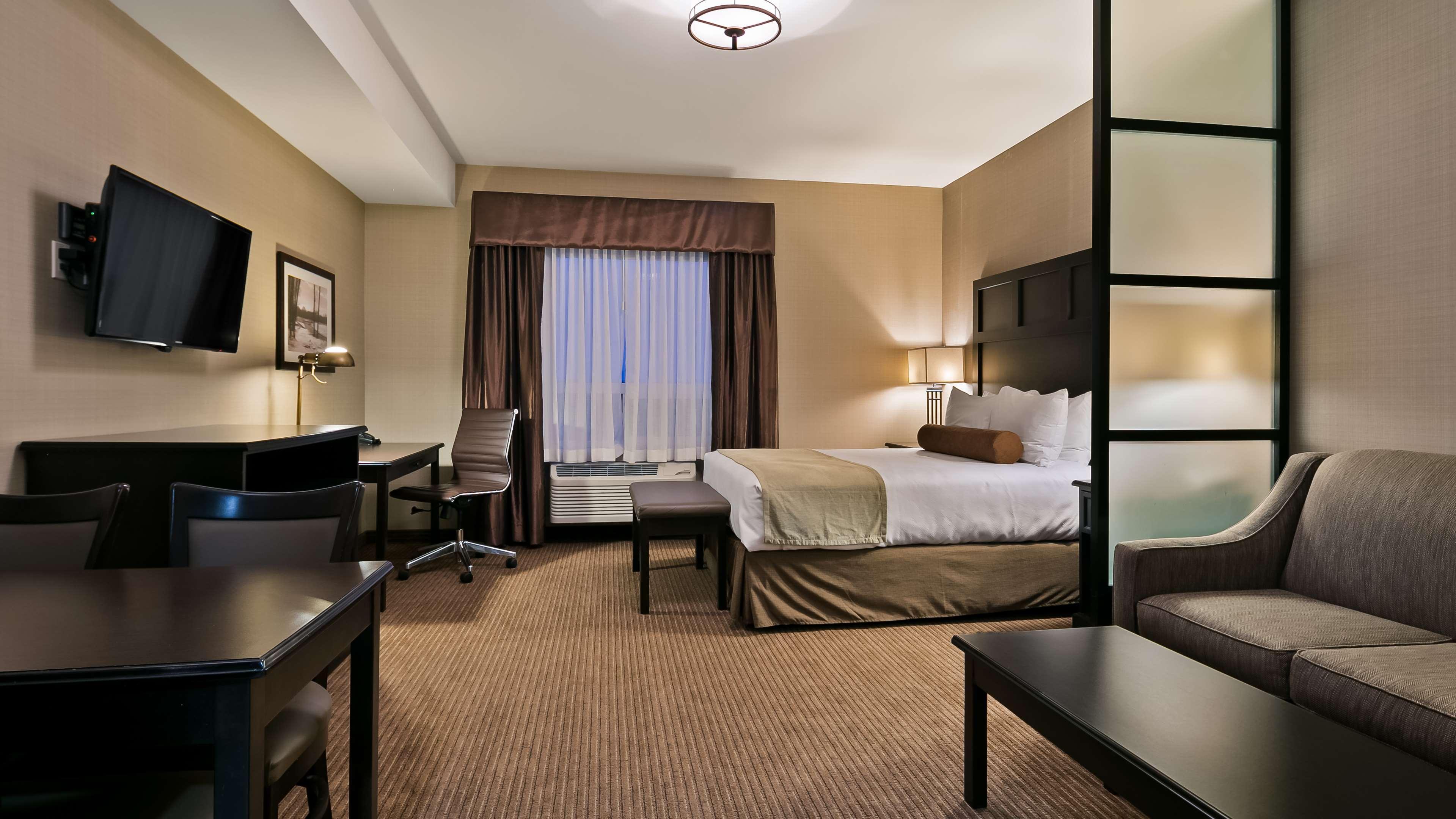 Best Western Plus Okotoks Inn & Suites Exteriér fotografie