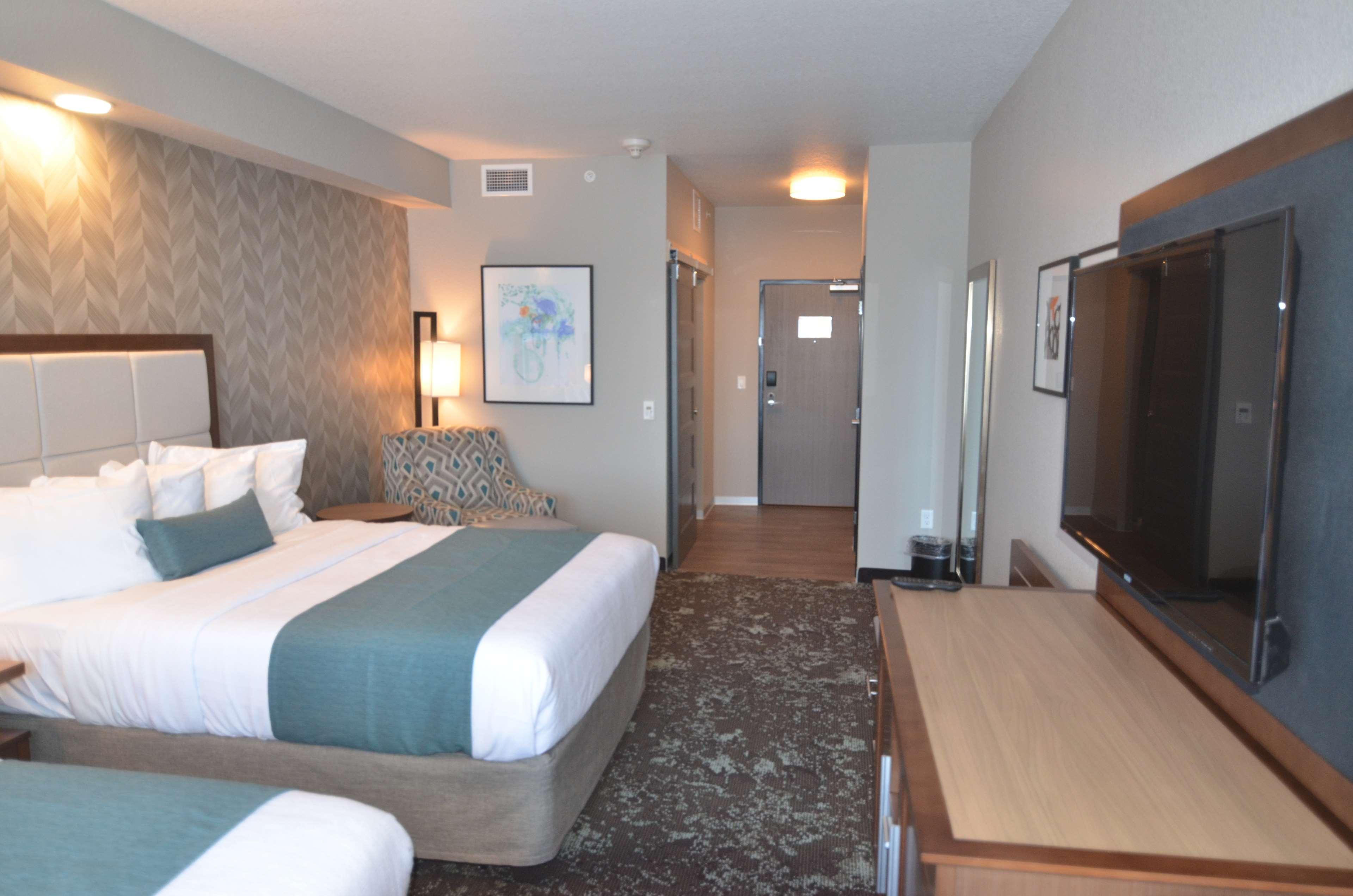 Best Western Plus Okotoks Inn & Suites Exteriér fotografie