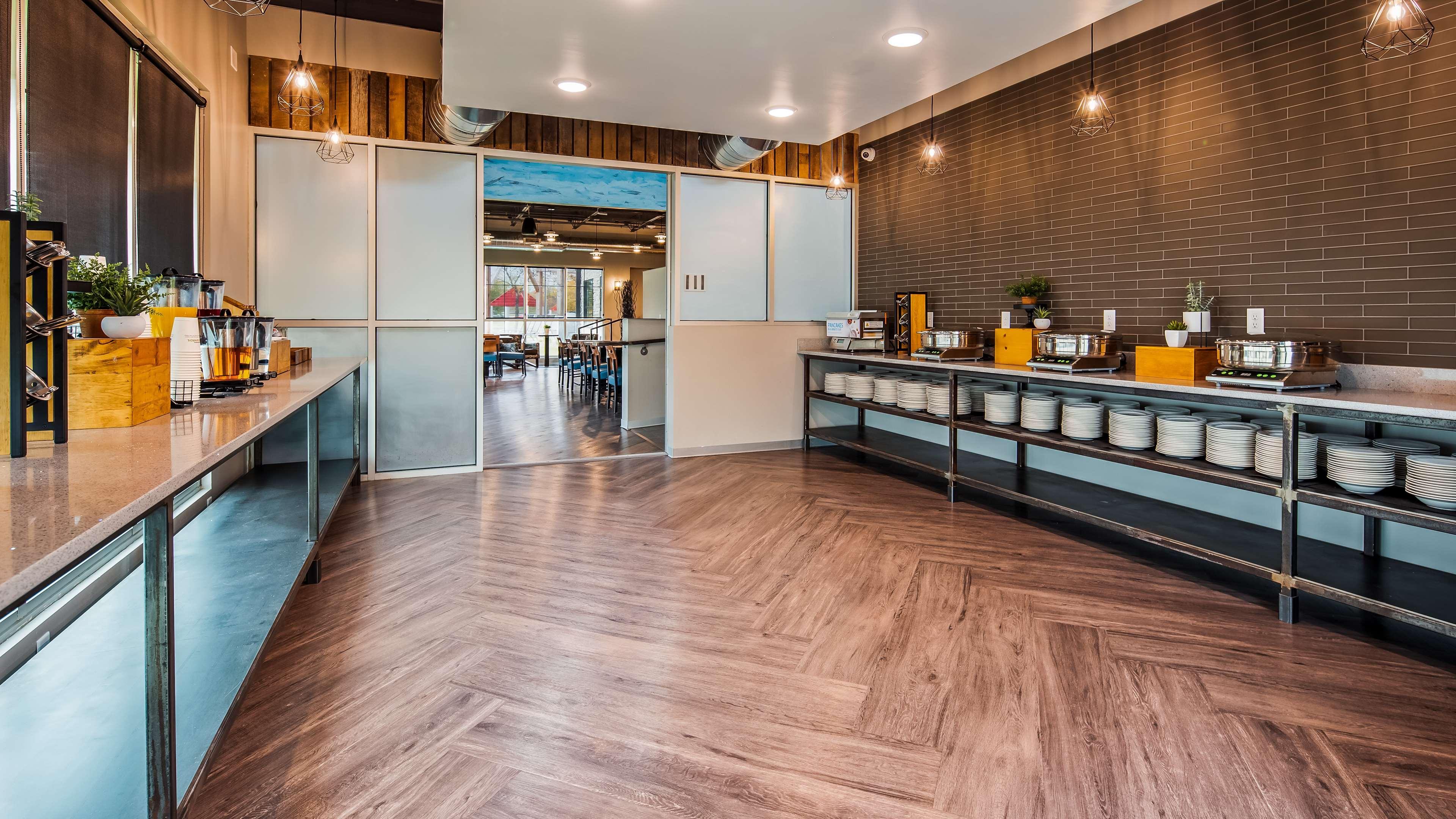 Best Western Plus Okotoks Inn & Suites Exteriér fotografie